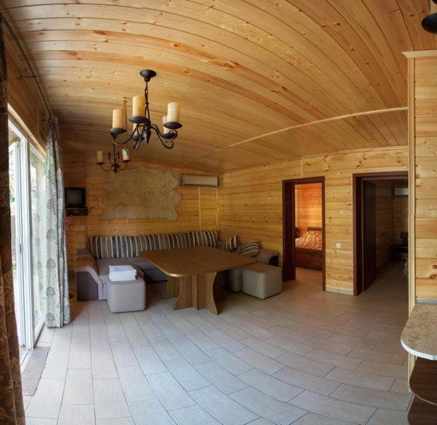 Marco Polo Hotel Ul'yanovka  ภายนอก รูปภาพ
